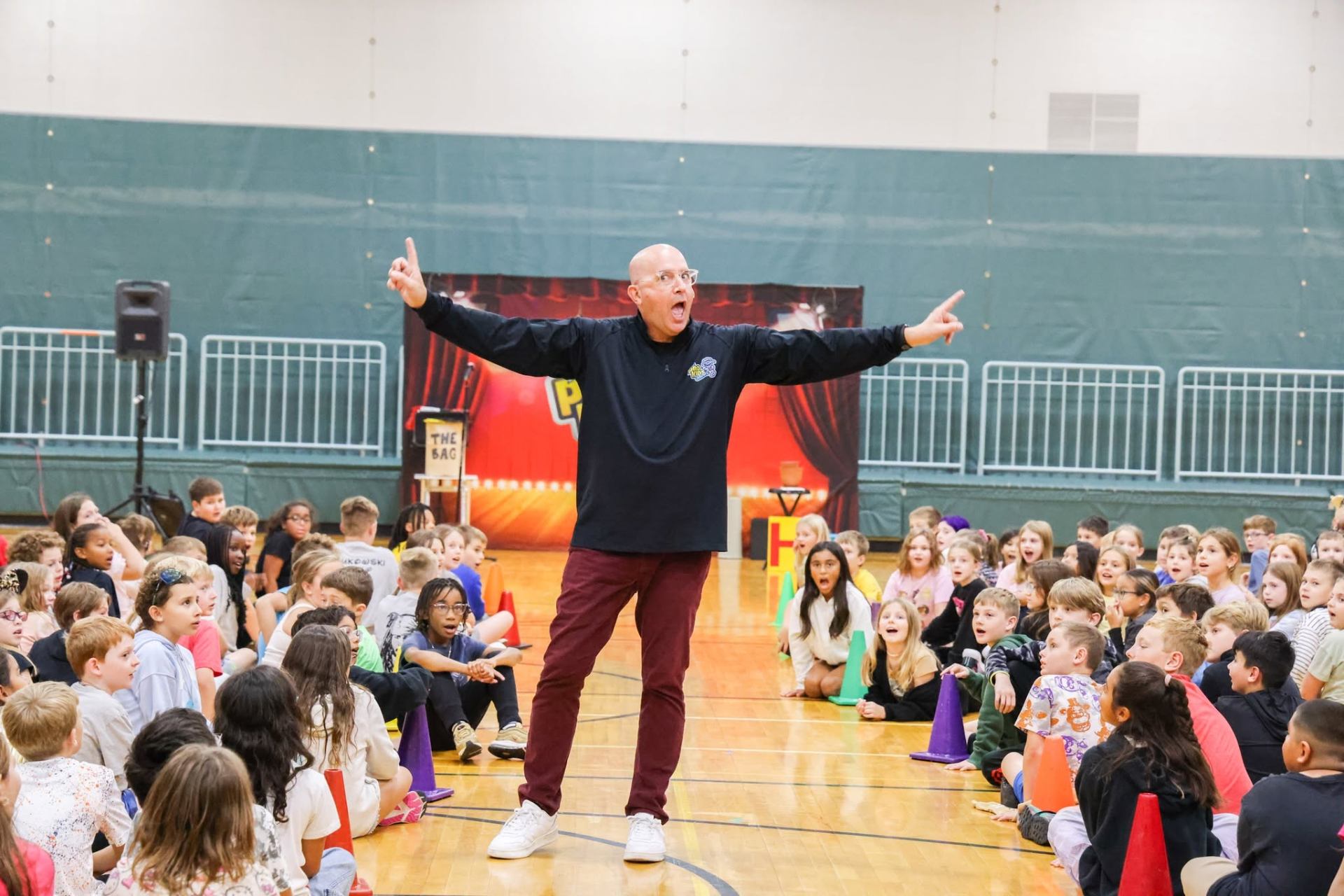 Energetic moment during a Pro-Kids Show
