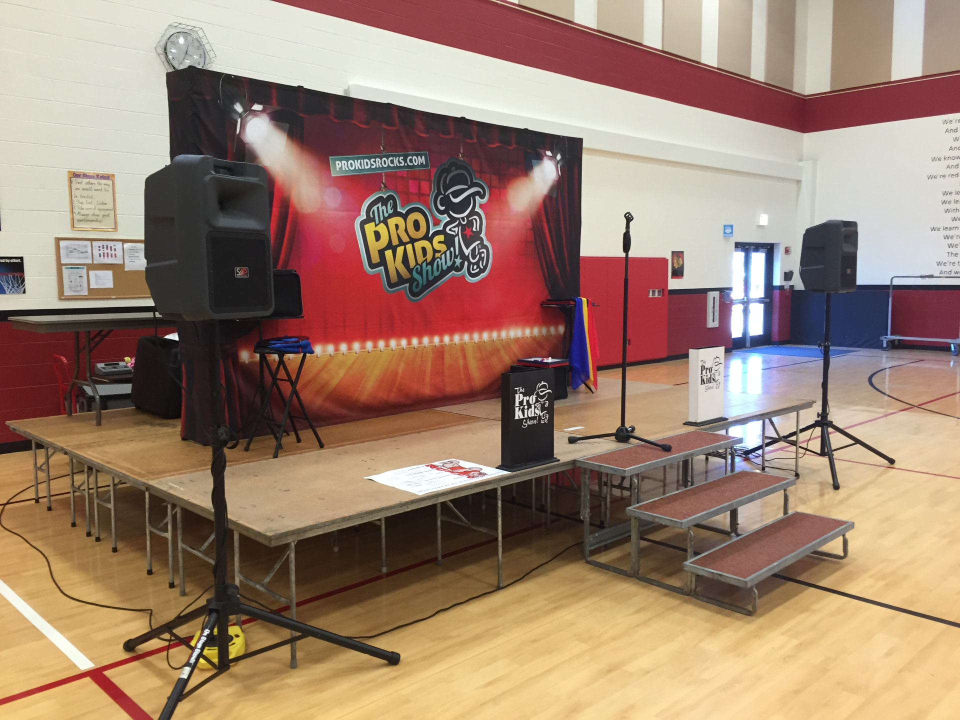 The Pro-Kids Show stage set up at Country Trails in 2015
