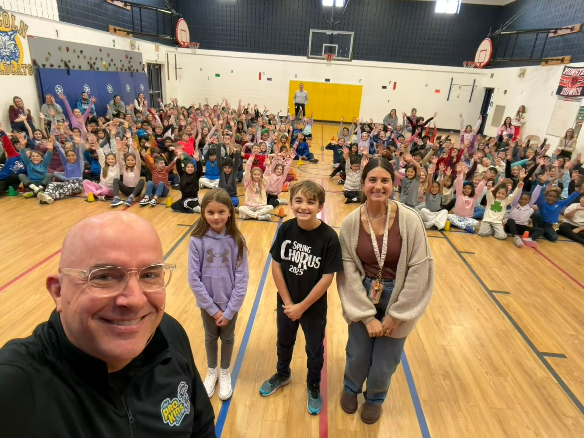 Another group photo after a Pro-Kids Show visit to Lincoln Elementary